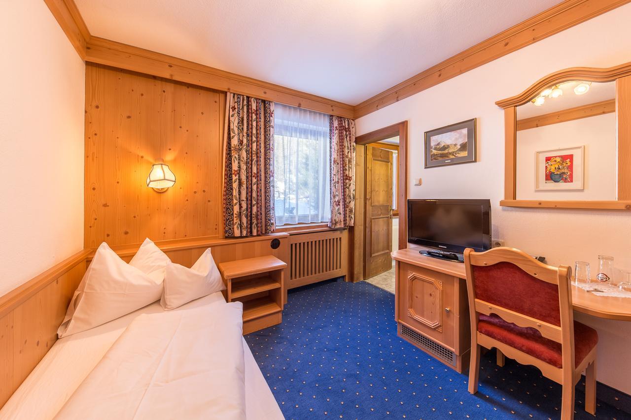 Hotel Karl Schranz Sankt Anton am Arlberg Exterior photo
